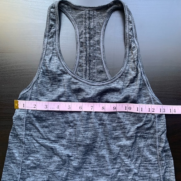 Lululemon Athletica Heathered Black Gray Our Sport Athletic Lightweight Tank EUC - Picture 15 of 15